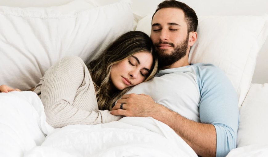 Intimacy and Depression: हफ्ते में एक बार पार्टनर के साथ यौन गतिविधियों में शामिल होने से कम किए जा सकते हैं डिप्रेशन के लक्षण