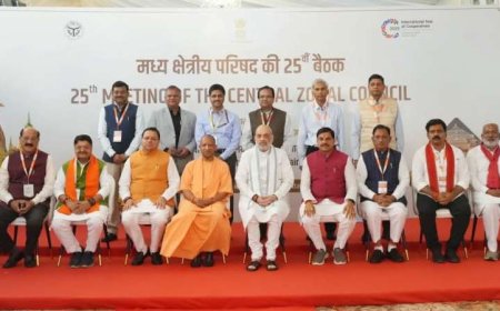 वाराणसी : सीएम पुष्कर धामी ने गृह मंत्री अमित शाह की अध्यक्षता में आयोजित मध्य क्षेत्रीय परिषद की 25वीं बैठक में किया प्रतिभाग…