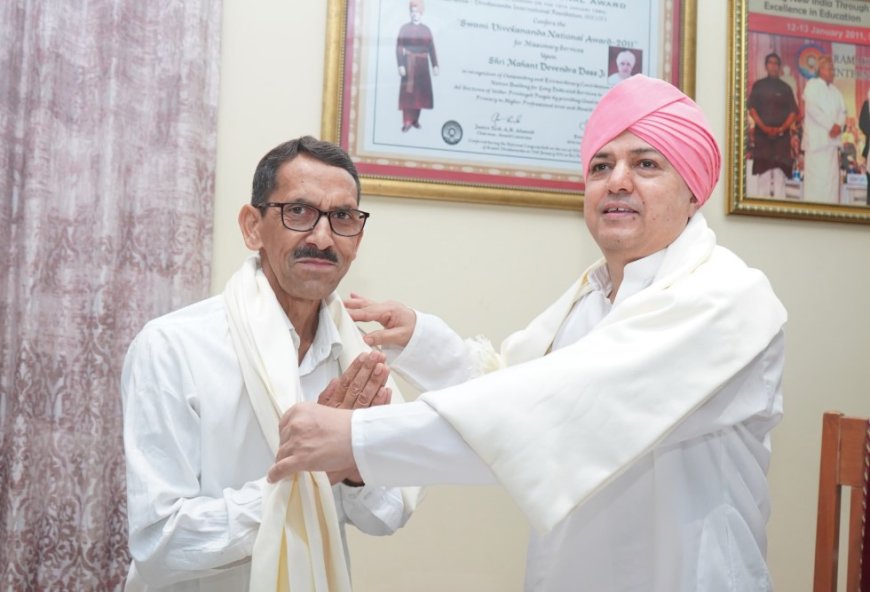 उत्तराखण्ड राज्य आंदोलनकारी सम्मान परिषद के उपाध्यक्ष ने श्री दरबार साहिब में टेका मत्था