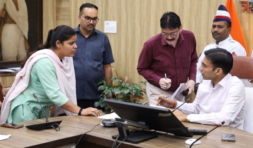 डीएम सख्त – बैंक पस्त: विधवा फरियादी की चौखट पर जाकर डीसीबी ने लौटाये सम्पति के कागज। दिया नो ड्यूज सर्टीफिकेट