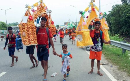 दिल्ली में कांवड़ यात्रा के दौरान सख्ती, मीट की दुकानों को बंद करने का निर्णय