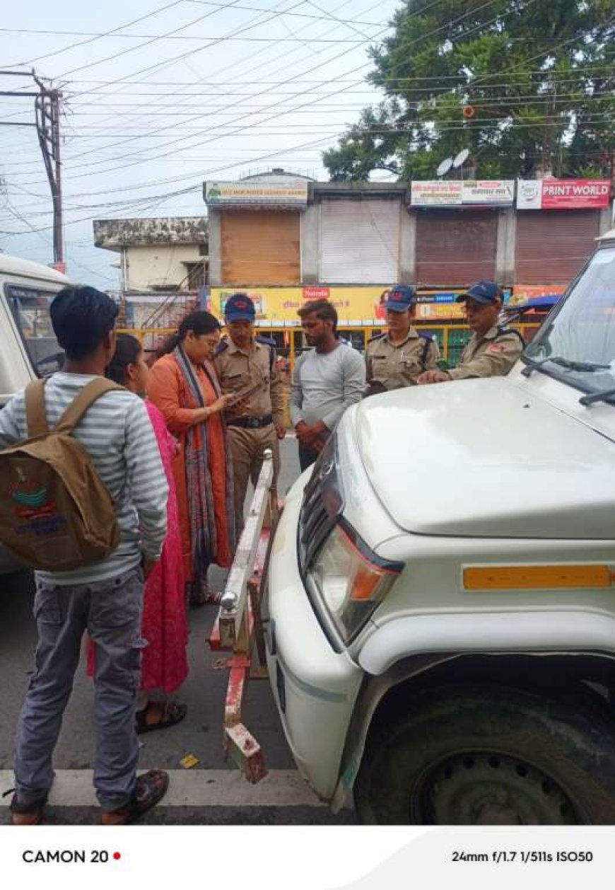 हल्द्वानी: RTO प्रवर्तन डॉ. गुरदेव सिंह के नेतृत्व में की गई कार्रवाई, 114 वाहनों के चालान, 5 सीज