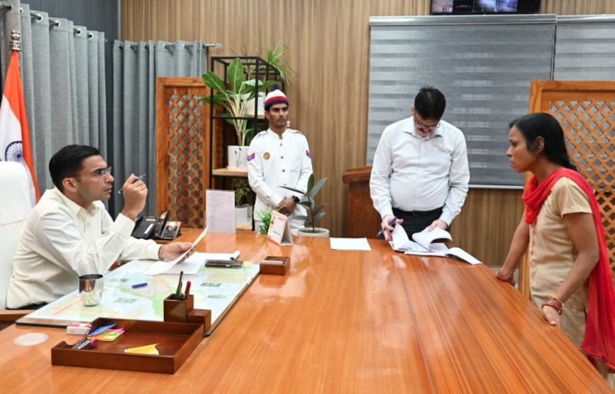 असहाय माता की बेटी की बेहतर शिक्षा के खुले रास्ते