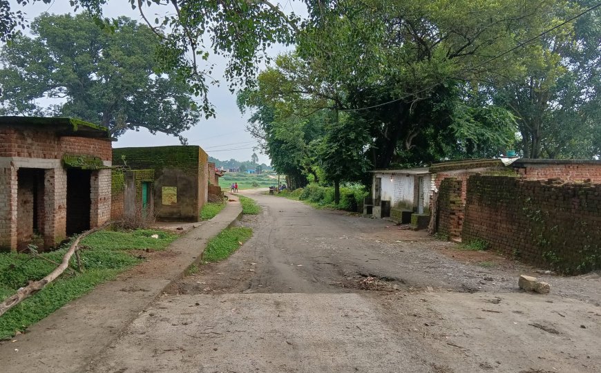 गिरिडीह समाचार: भूमि अधिग्रहण के जाल में फंसा सड़क निर्माण कार्य