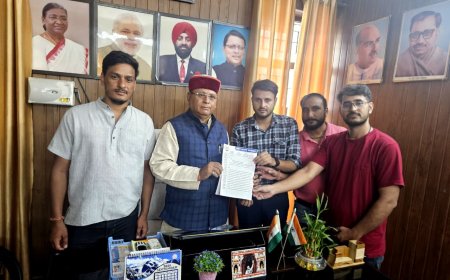 उत्तराखंड समाचार: नर्सिंग महासंघ ने विधायक खजान दास से की चर्चा, सीनियरिटी आधारित भर्ती और नए पदों की उठाई मांग