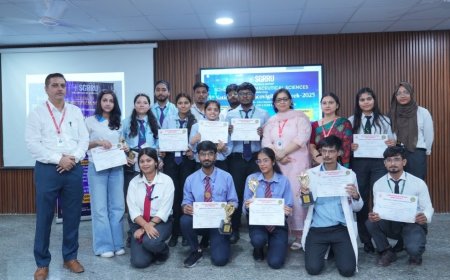 श्री गुरु राम राय विवि में सुरक्षित दवा उपयोग के महत्व की जानकारी