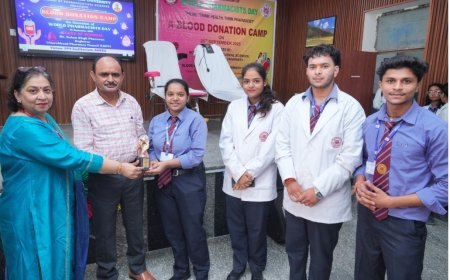 देहरादून में एसजीआरआर विवि ने मनाया विश्व फार्मासिस्ट दिवस, रक्तदान कार्यक्रम आयोजित