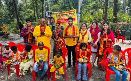 अष्टमी के अवसर पर उत्तराखंड मेडिकल कॉलेज और नर्सिंग महासंघ द्वारा भव्य भंडारे का आयोजन