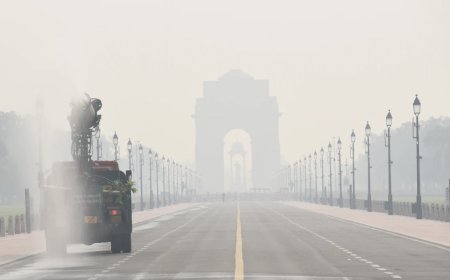 दिल्ली प्रदूषण पर राजनीतिक घमासान, दिवाली और स्मॉग को लेकर BJP-AAP में आरोप-प्रत्यारोप