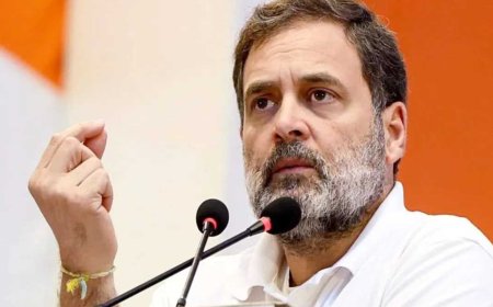 विलक्षण प्रतिभा वाला एक नेता