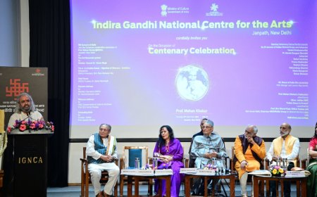 मोहन खोखर का अद्भुत काम वास्तव में चमत्कार है- डॉ. कर्ण सिंह