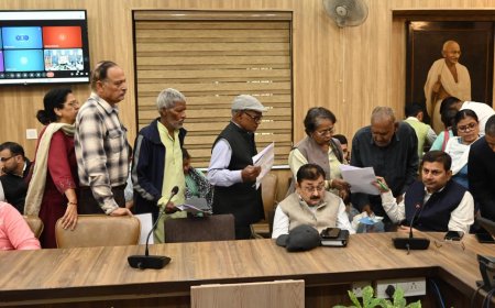 Uttarakhand News: जनता दरबार में एडीएम ने मामूली विवाद से लेकर संपत्ति धोखाधड़ी तक हर केस पर लिया एक्शन