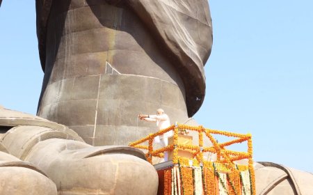 PM Modi ने सरदार पटेल को दी श्रद्धांजलि, ‘राष्ट्र्रीय एकता दिवस’ पर दोहराया एक भारत-श्रेष्ठ भारत का संकल्प