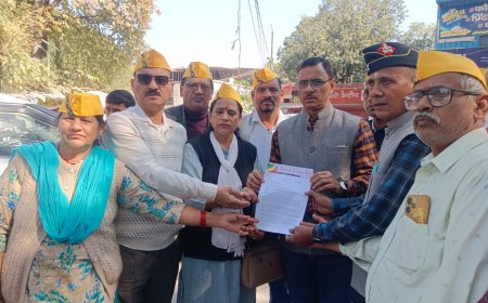 अवैध कब्जों को लेकर रीजनल पार्टी का प्रदर्शन। पीएम को भेजा ज्ञापन