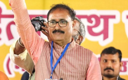 भाजपा विधायक योगेश शुक्ला ने पुलिस पर भ्रष्टाचार का आरोप लगाते हुए थाने का घेराव किया