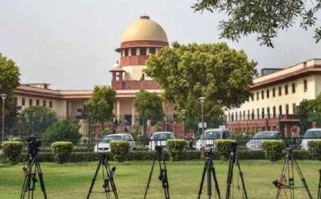 सुप्रीम कोर्ट ही जवाबदेही से भागेगा तो नेताओं को कौन बोलेगा