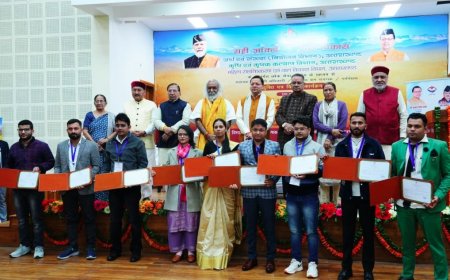 चयनित 178 अभ्यर्थियों को मुख्यमंत्री ने प्रदान किये नियुक्ति पत्र