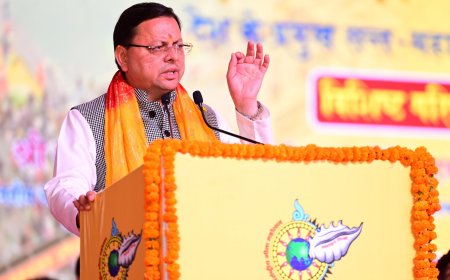 श्रीमद् भगवद्गीता मानव जीवन की कालजयी मार्गदर्शिका -धामी