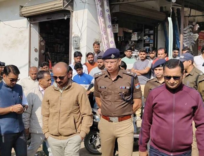 उधमसिंह नगर :  अपराधियों के गढ़ बन रहे ठंडा नाले के अतिक्रमण का हुआ ध्वस्तीकरण,धामी सरकार के बुलडोजरों ने ध्वस्त किया सरकारी भूमि पर अतिक्रमण