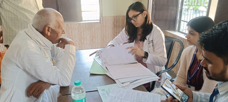 हरिद्वार के भल्लस्वागाज में SGRR मेडिकल टीम का फ्री कैंसर अवेयरनेस कैंप, 812 लोगों ने कराया स्वास्थ्य परीक्षण