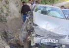नैनीताल मार्ग पर वाहन दुर्घटना: पर्यटक महिला बुरी तरह चोटिल, अन्य यात्री भी प्रभावित