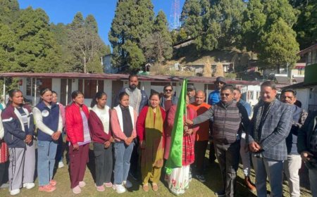 नैनीताल : चाइना पिक ट्रैकिंग के साथ हुआ विंटर कार्निवाल का आगाज…