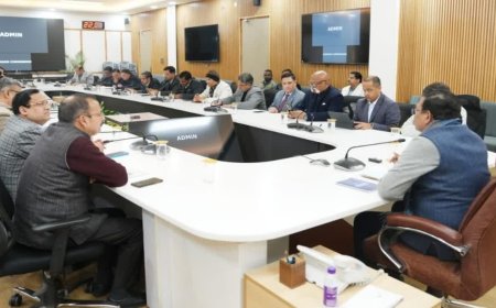 2026 तक हर स्कूल में गर्ल्स टॉयलेट, 2036 तक ओलंपिक मेडल: उत्तराखंड की नई रणनीति