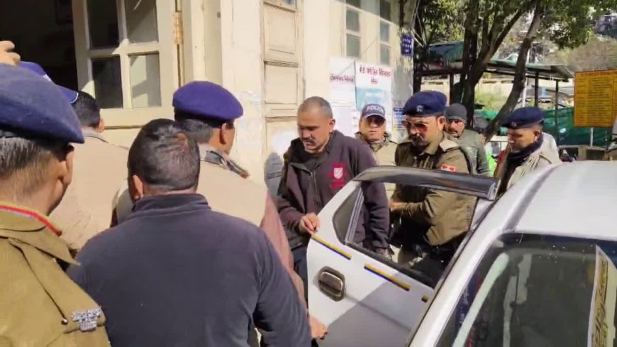 नैनीताल: शराब के नशे में पुलिस कांस्टेबल ने तीन पैदल यात्रियों को टक्कर मारी, तुरंत सस्पेंड