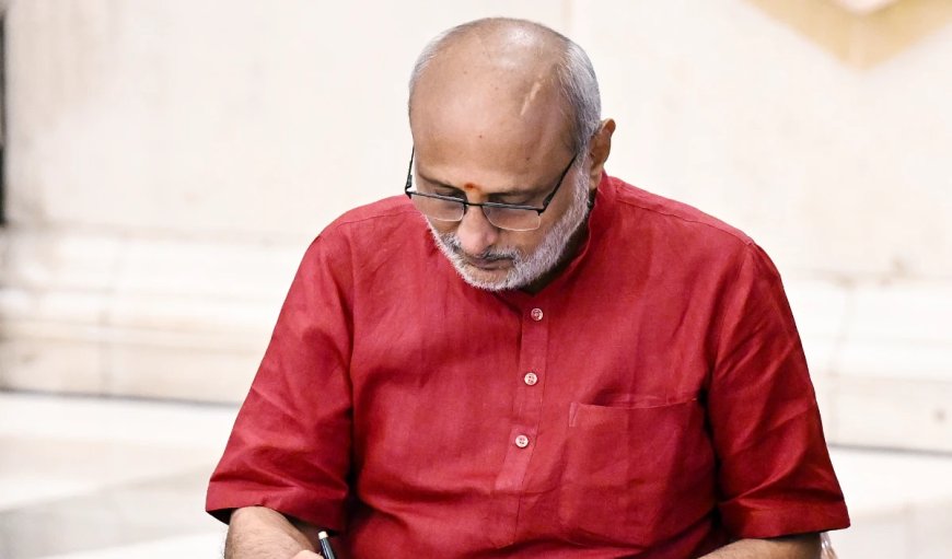 2026 भारत के नए युग का आगाज़! उपराष्ट्रपति बोले - संकल्पों को मिलेगी मजबूती, PM Modi की भी 'Blessings'