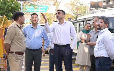 पीएम मोदी की यात्रा का निरीक्षण: डीएम ने की व्यवस्थाओं की पुष्टि