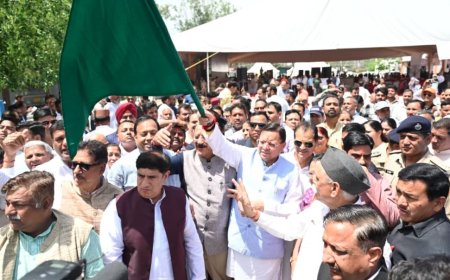 उत्तराखंड चारधाम यात्रा: बसों का हुआ शुभारंभ, मुख्यमंत्री ने दी हरी झंडी