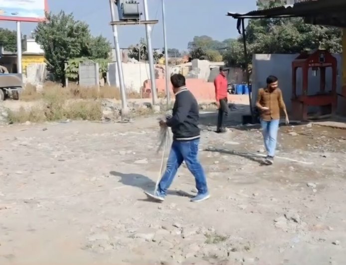 हल्द्वानी: तीनपानी से मंगलपड़ाव तक 227 अतिक्रमणकारियों को नोटिस, प्रशासन ने बढ़ाई कार्रवाई