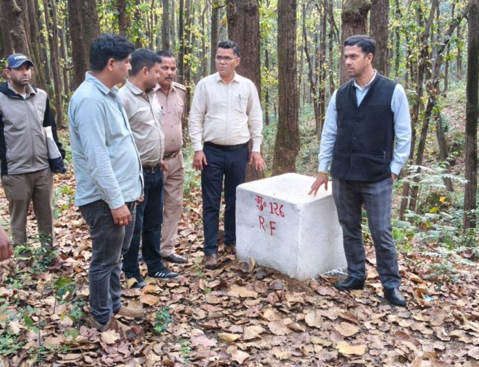 जोहड़ी वन भूमि पर गलत कब्जे के मामले में विद्युत अधिकारी और अतिक्रमणकारी के खिलाफ मुकदमा दर्ज