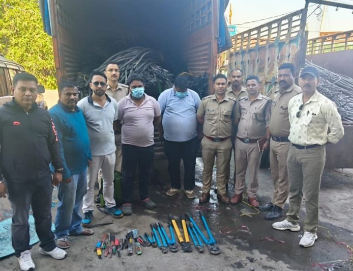 उत्तराखंड: STF की की गई बड़ी कार्रवाई, बिजली तार चोरी के 50 लाख के मामले का खुलासा