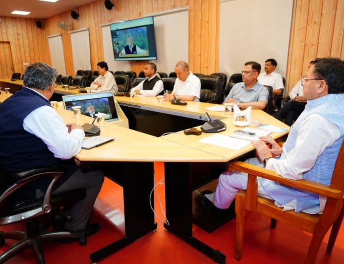 चारधाम यात्रा 2026: सीएम धामी ने दी बड़ी घोषणा, यात्रा होगी प्लास्टिक मुक्त