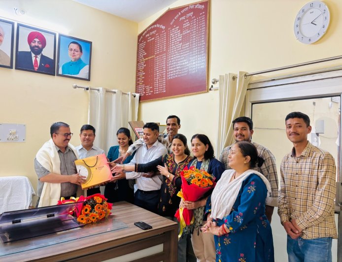 सहायक निदेशक बद्री चंद नेगी को भावनात्मक विदाई, नई जिम्मेदारी की ओर कदम