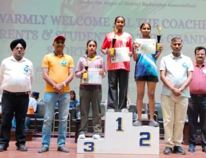 हल्द्वानी: हर्षिता ने जीता अंडर-15 बैडमिंटन प्रीमियर लीग का खिताब