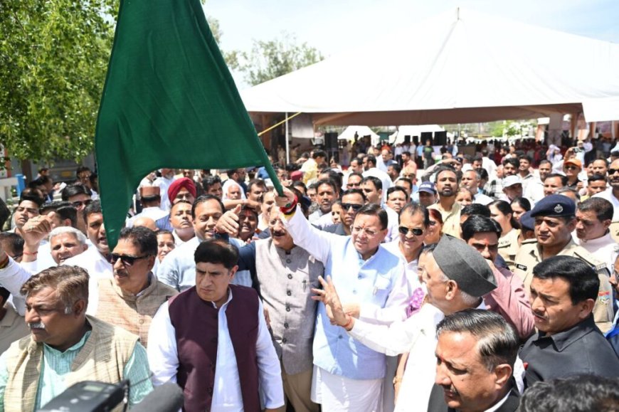 चारधाम यात्रा: श्रद्धालुओं का दल ट्रांजिट कैंप से हुआ रवाना, सीएम धामी ने दिखाई हरी झंडी