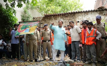 उत्तराखंड में घर के अंदर अब्बू को दफनाने के बाद बनी मजार, अधिकारियों में मचा हड़कंप