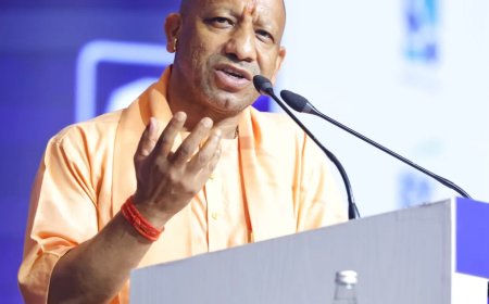मुख्यमंत्री योगी आदित्यनाथ: मठ प्रशासन का अनुभव उत्तर प्रदेश के विकास में सहायक
