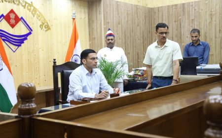 देहरादून में बिल्डर की दबंगई का कड़ा जवाब, डीएम ने गुंडा एक्ट के तहत 6 महीने के लिए किया जिला बदर