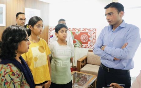 कैंसर पीड़िताओं के लिए जिला प्रशासन बना मददगार, शिक्षा और चिकित्सा में मिली राहत