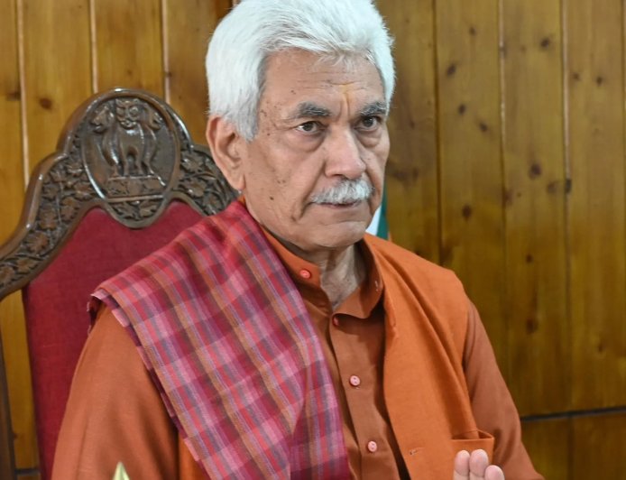 श्रीनगर में नशा मुक्त जम्मू-कश्मीर अभियान की हालिया प्रगति पर समीक्षा