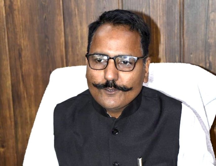 नैनीताल: DM रयाल के तहत राजस्व प्रकरणों का त्वरित निस्तारण, 3421 मामलों का समाधान