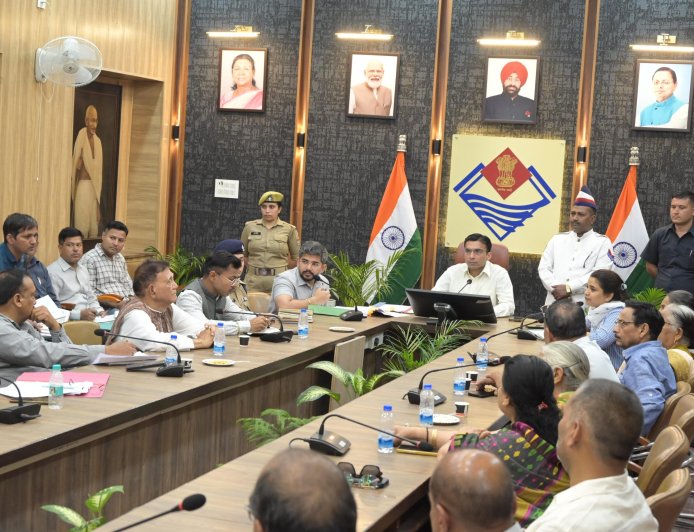 पेंशन सत्यापन में तेजी, नहीं कराई वेरिफाई तो रकम होगी अटक! नवादा बद्रीपुर शिविर में उमड़ी भीड़