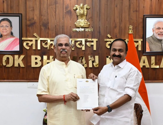 केरल में नई सरकार की बुनियाद, वी.डी. सतीसन ने मंत्रियों का नाम दिया