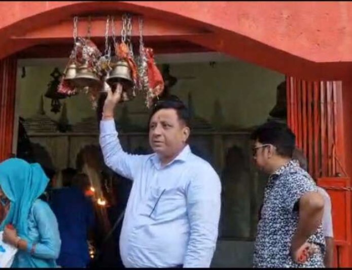 बंशीधर तिवारी का कालू सिद्ध मंदिर में दर्शन और सड़क चौड़ीकरण की दौड़ - उत्तराखंड में विकास की नई दिशा