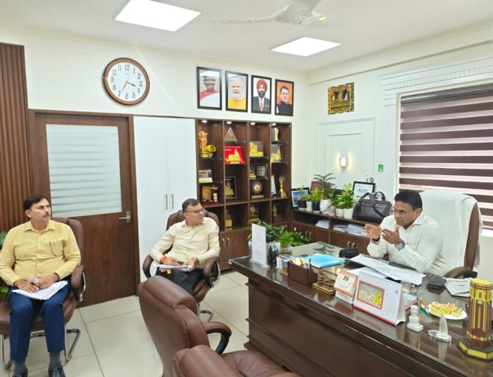 देहरादून में बिल्डरों के पंजीकरण और अवैध निर्माण पर सख्त नियंत्रण के नए निर्देश