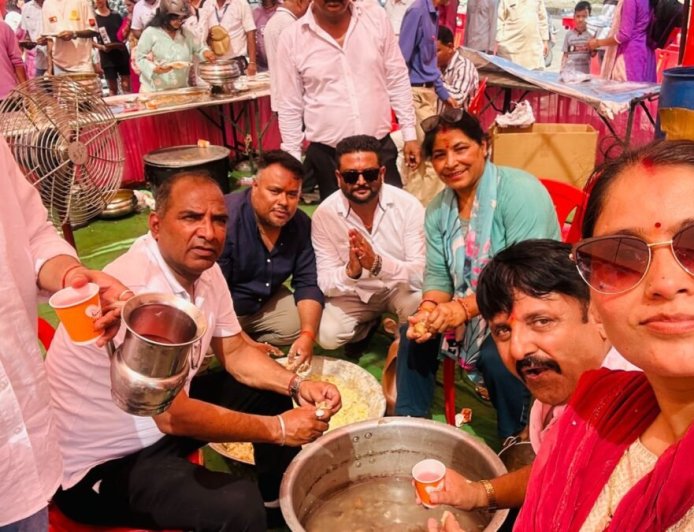 उत्तराखंड: नीम करौली बाबा के भंडारे में श्रद्धालुओं की बाढ़, हजारों ने लिया प्रसाद