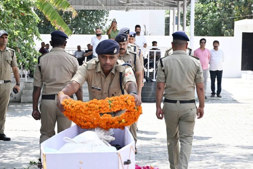 हल्द्वानी: फायरमैन जगजीत सिंह का अंतिम विदाई, राजकीय सम्मान के साथ अंतिम संस्कार